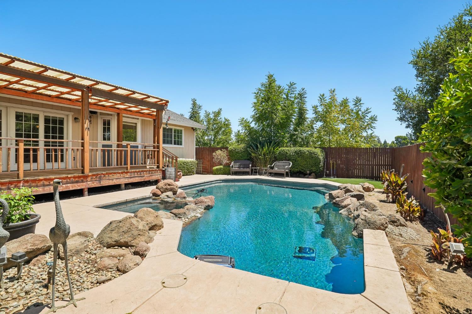9762 Parktree Way