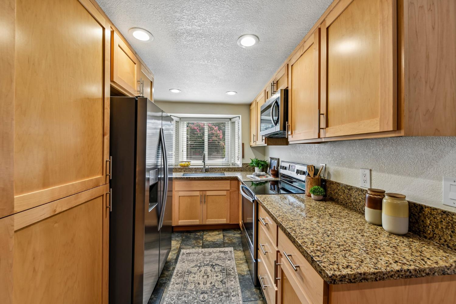 7711 Juan Way 1B