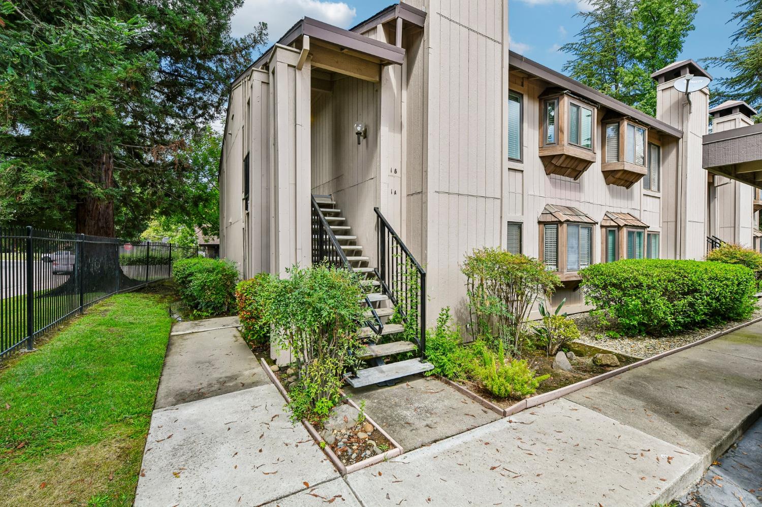 7711 Juan Way 1B
