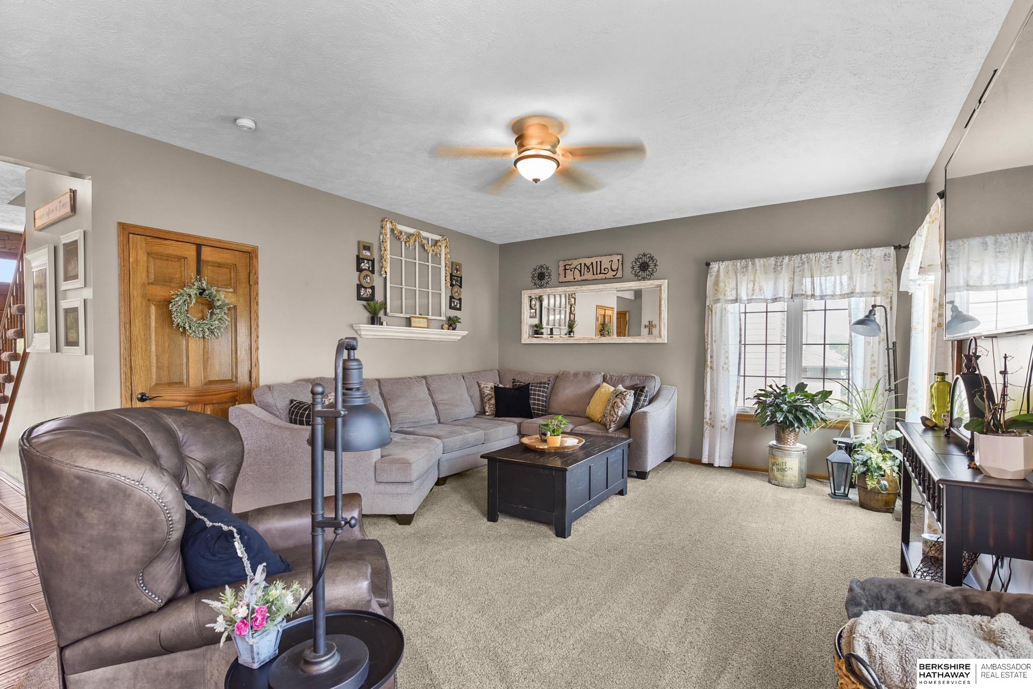 903 Killarney Drive