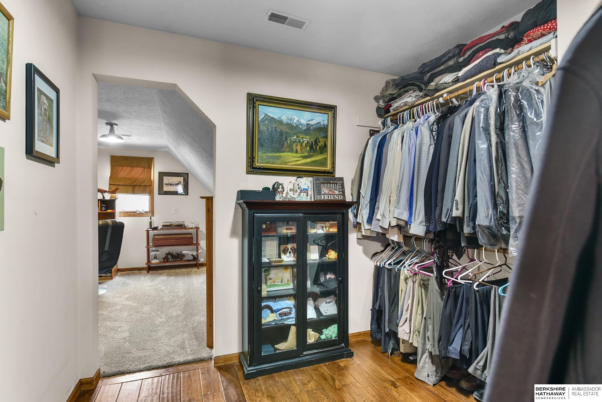 903 Killarney Drive