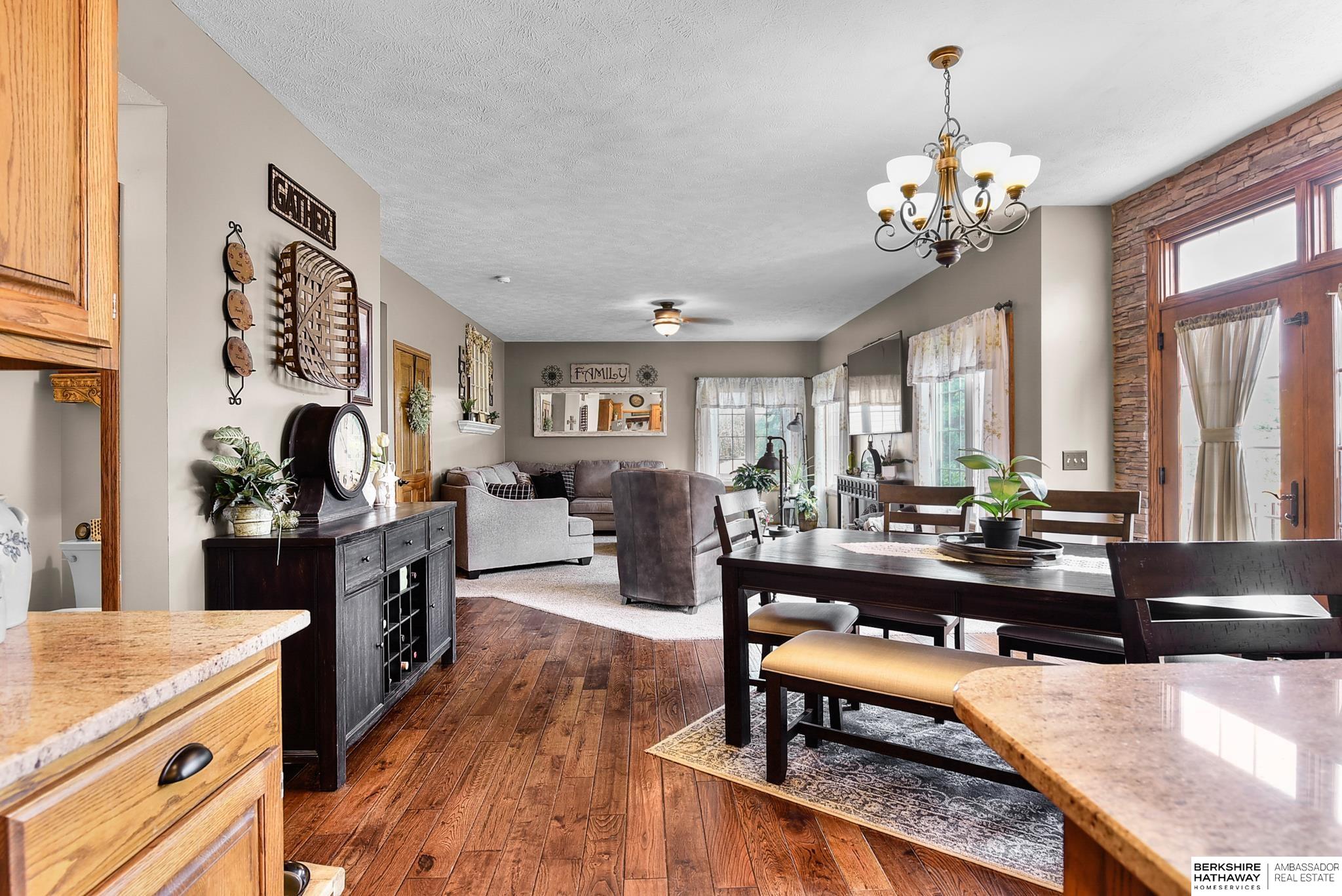903 Killarney Drive