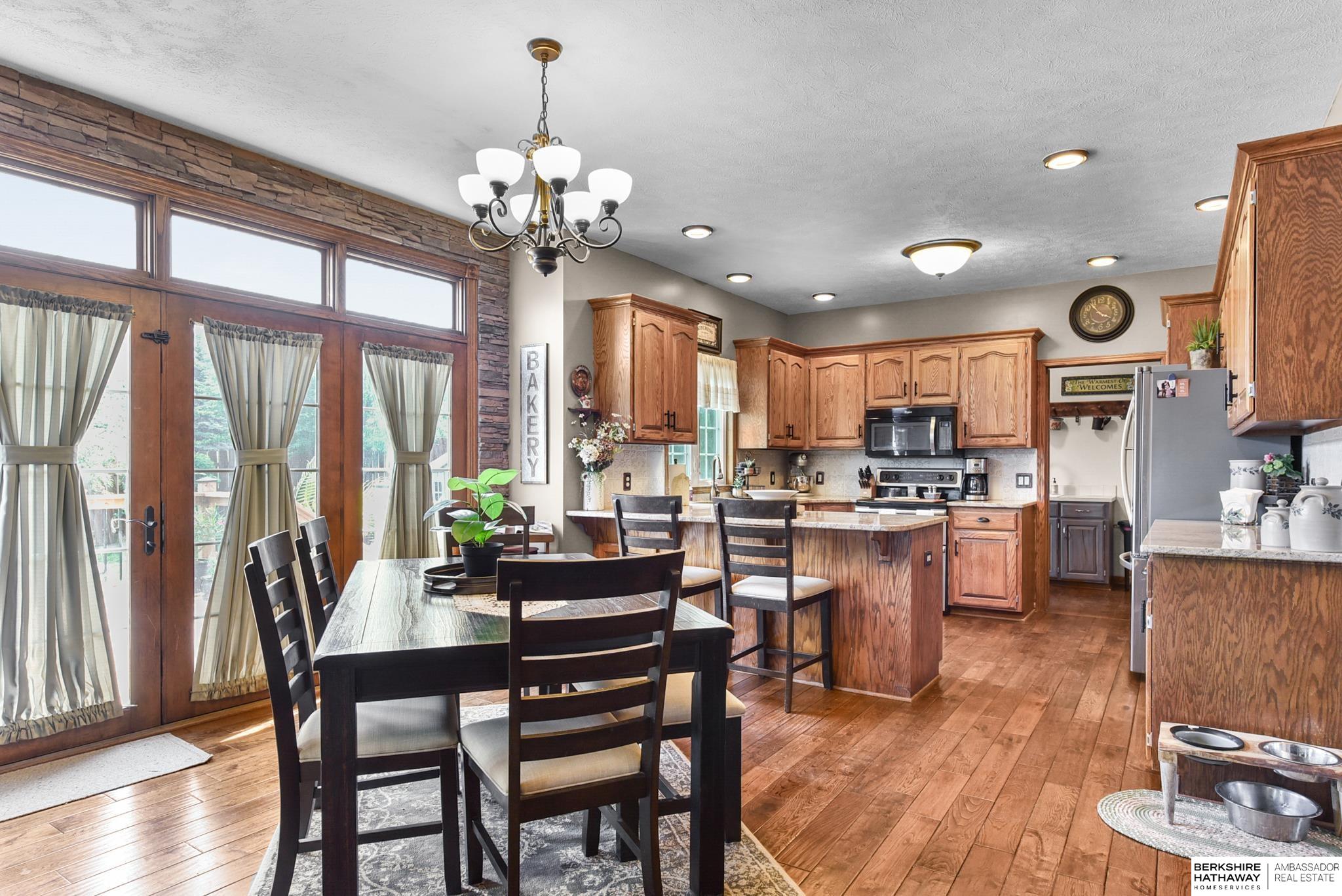 903 Killarney Drive