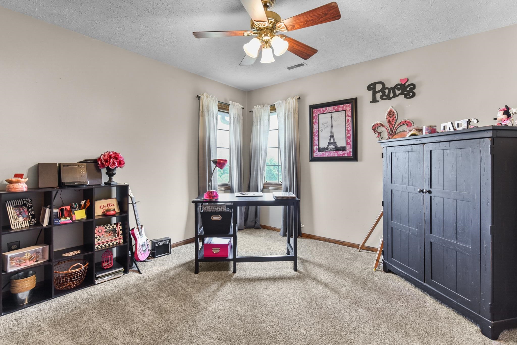 903 Killarney Drive