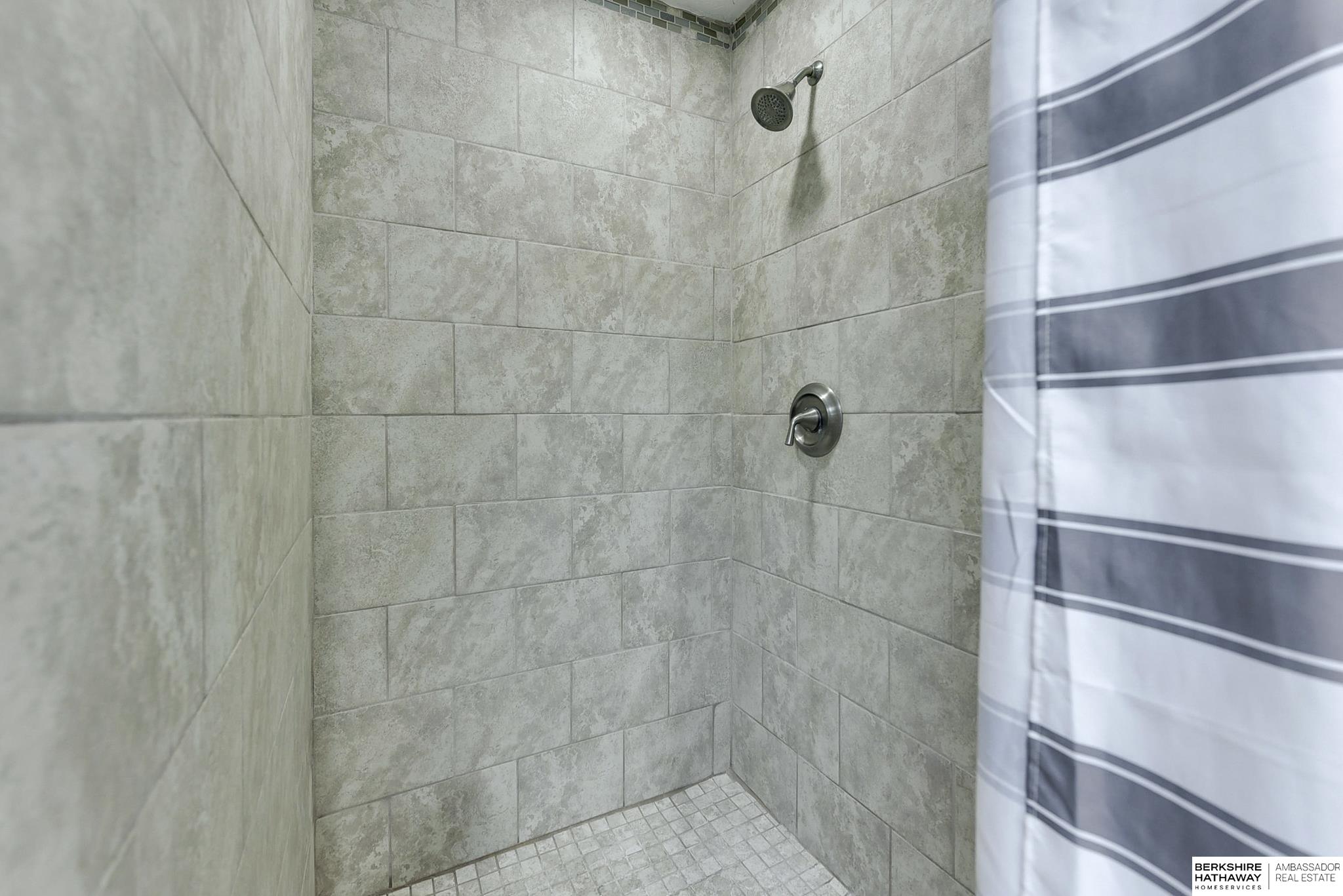 913 Shenandoah Drive