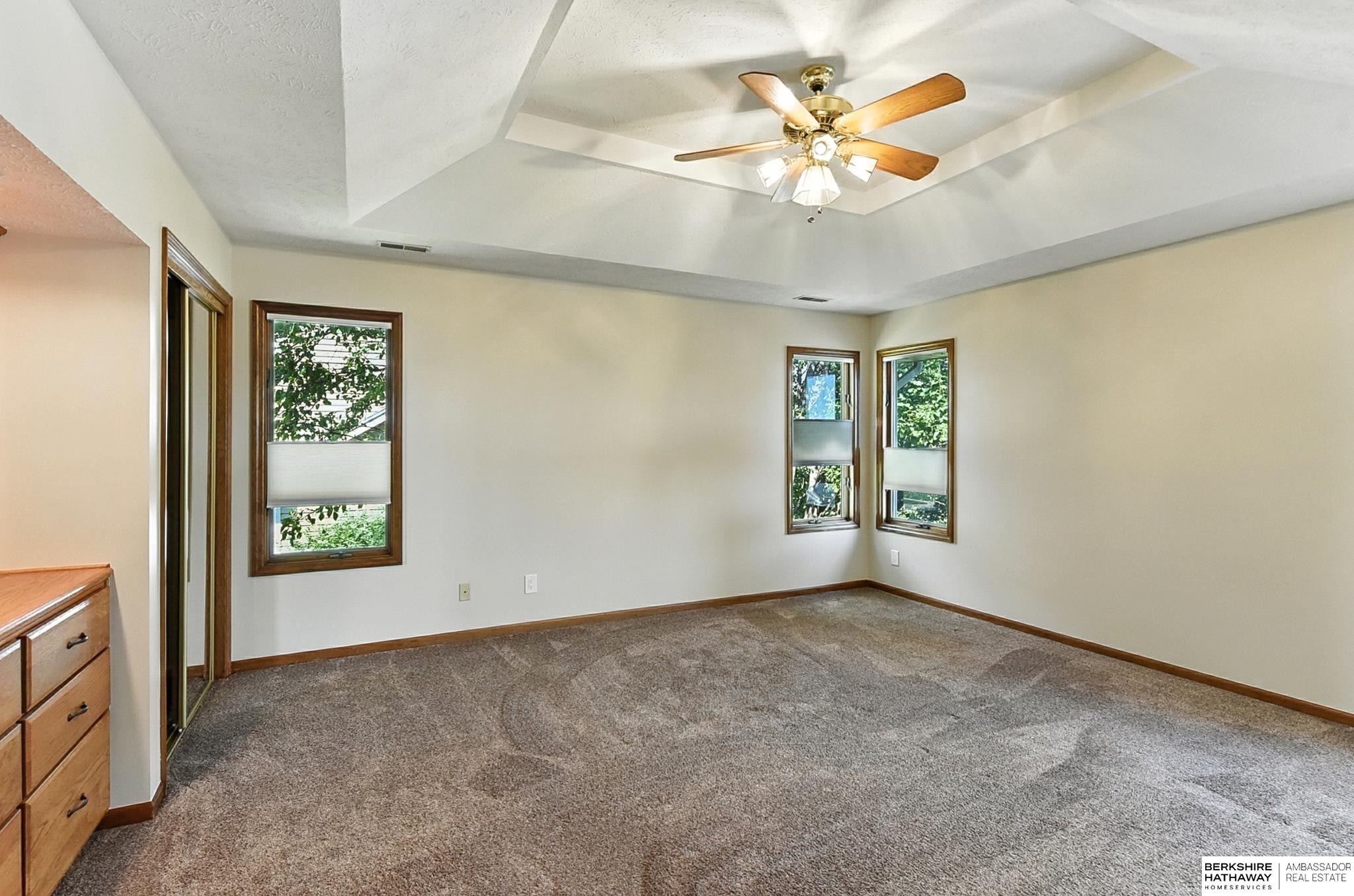 805 Valentine Lane