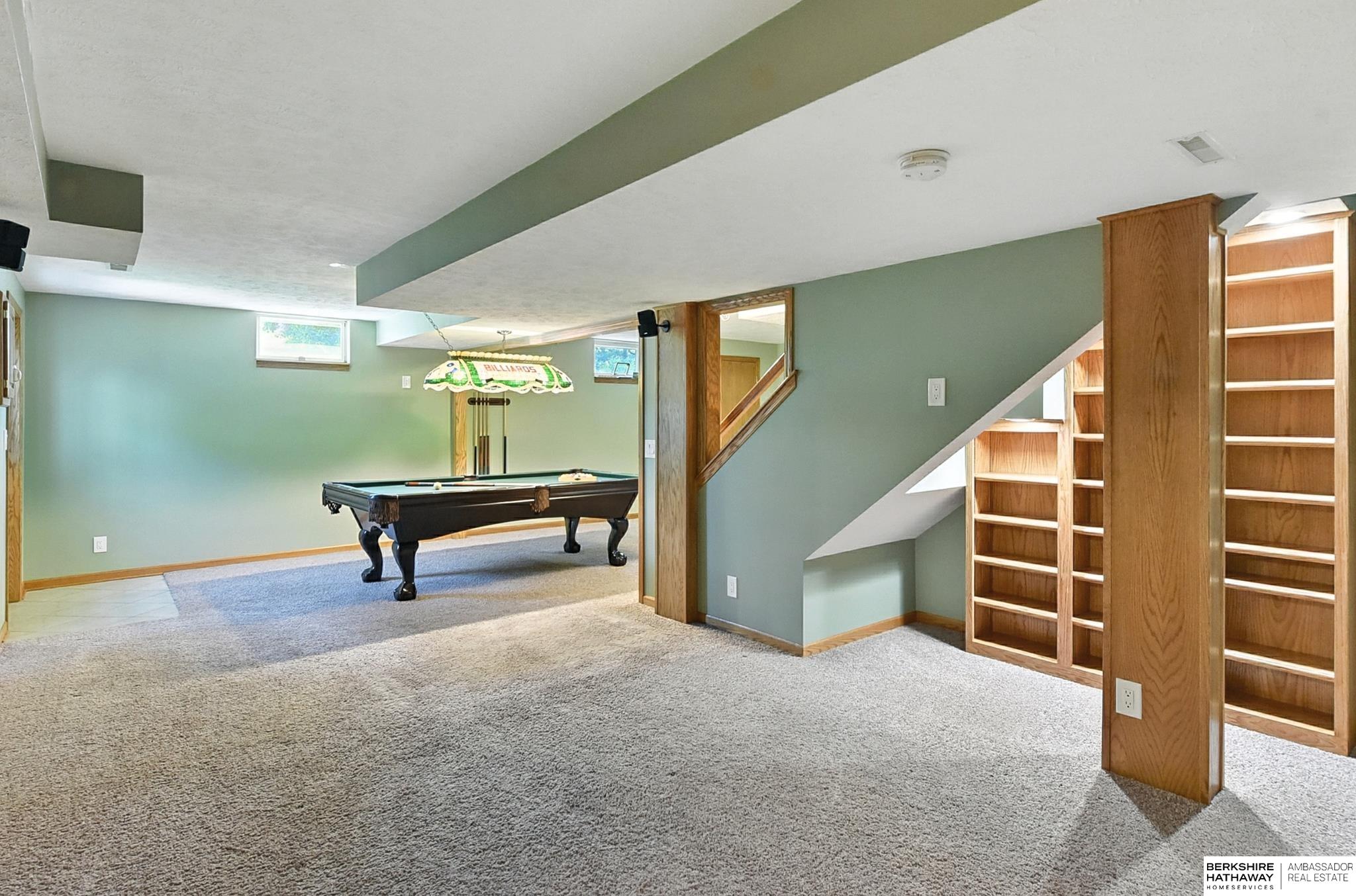 805 Valentine Lane