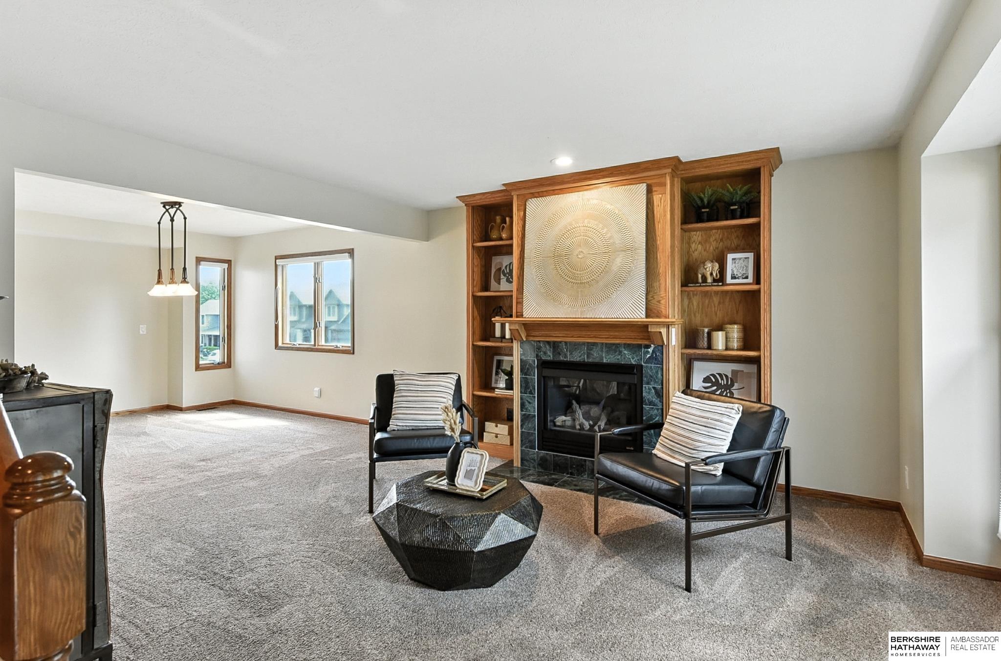 805 Valentine Lane