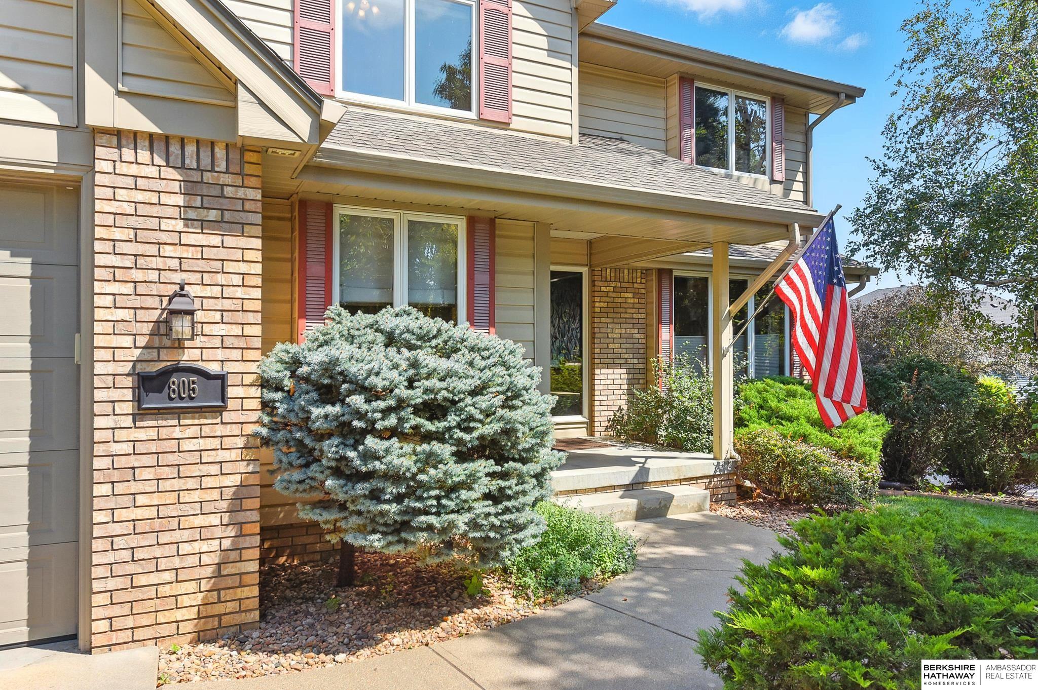 805 Valentine Lane