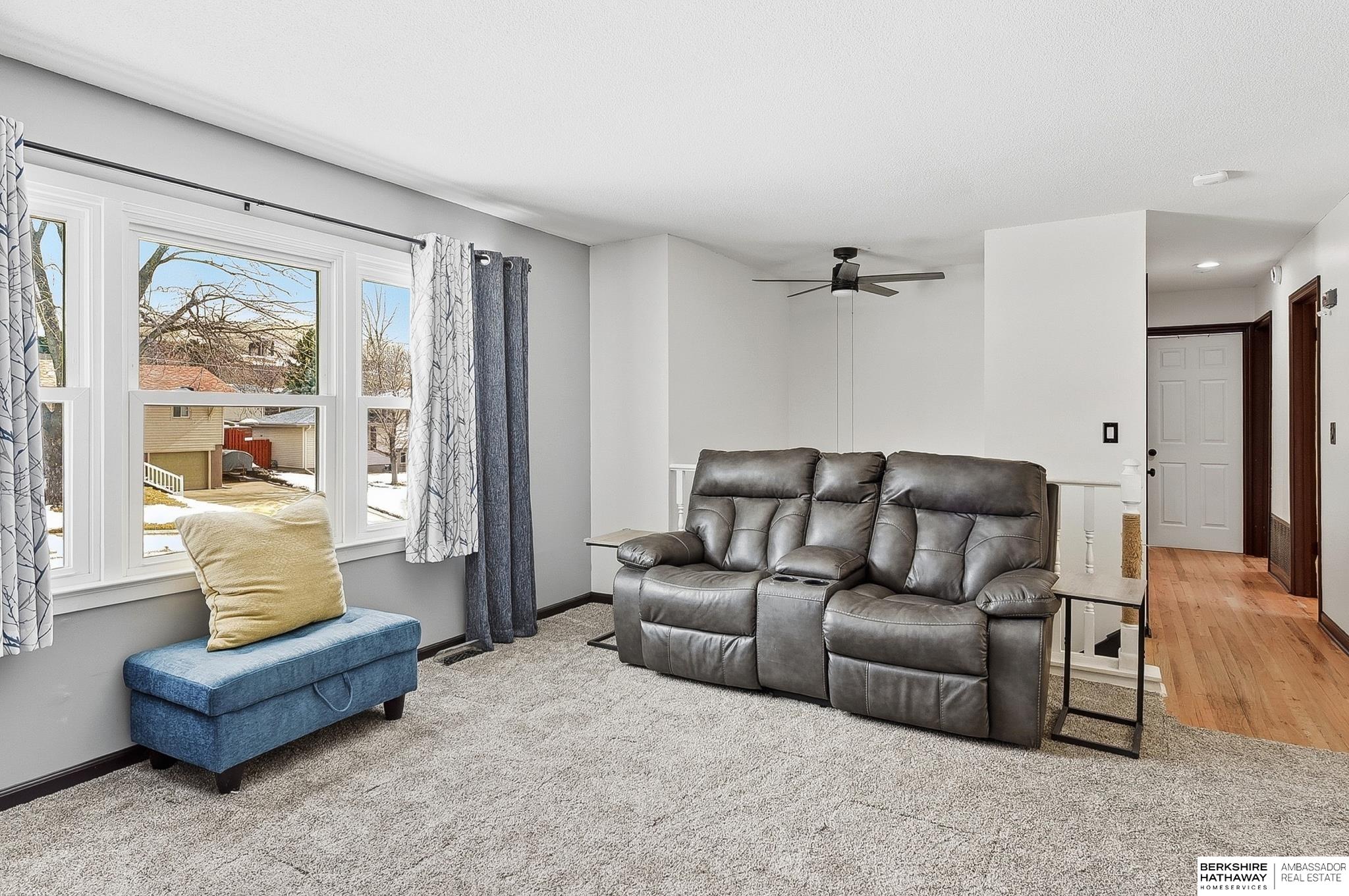 6524 N 75th Street