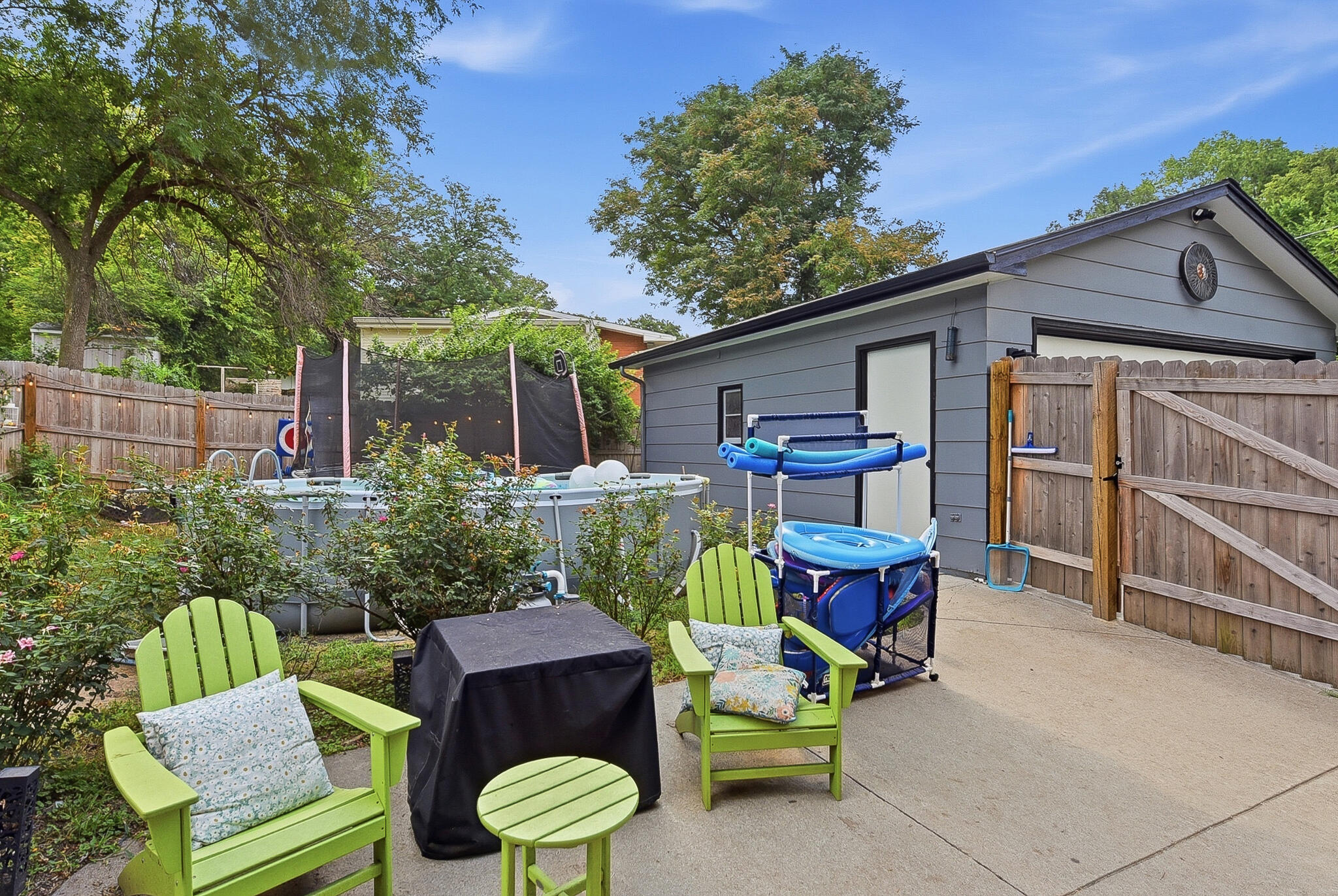 227 MARIAN Avenue