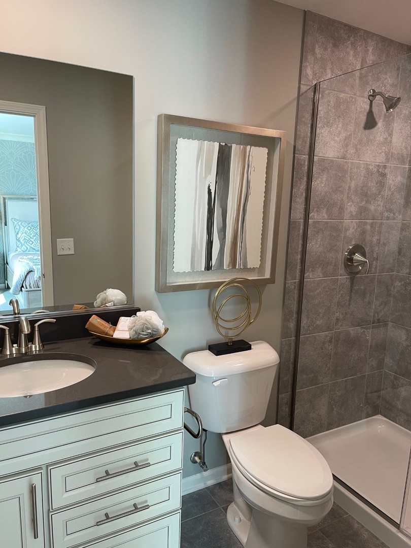 2329 Southwind Boulevard Unit: 3202