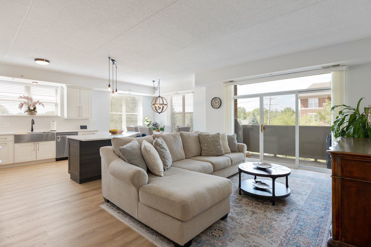 77 N QUENTIN Road Unit: 312