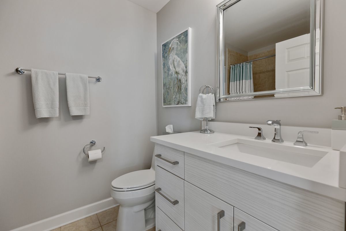 77 N QUENTIN Road Unit: 312