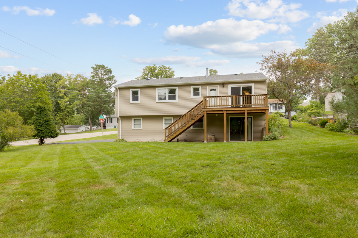 23 Lake Drive