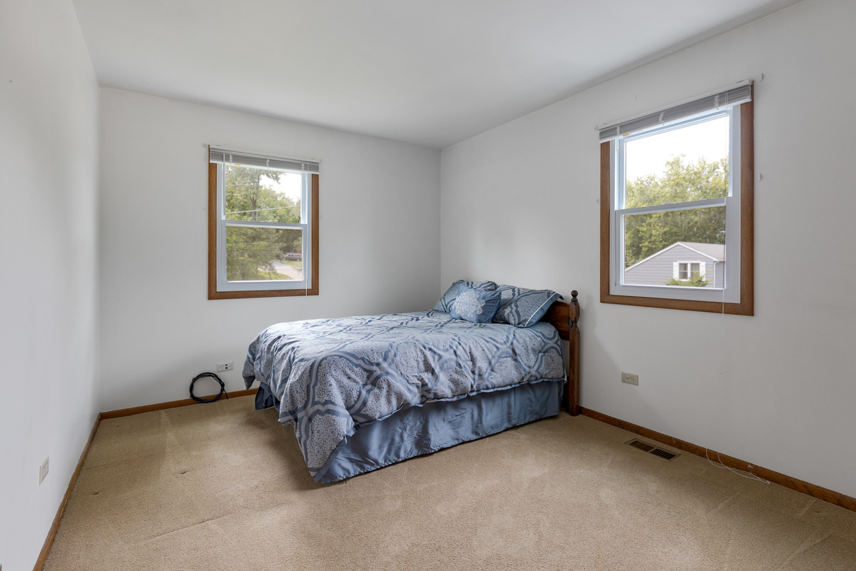 23 Lake Drive