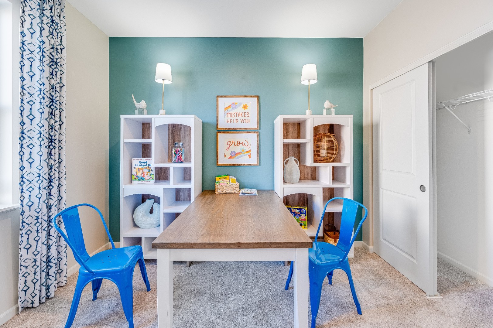 411 S Kincaid Street