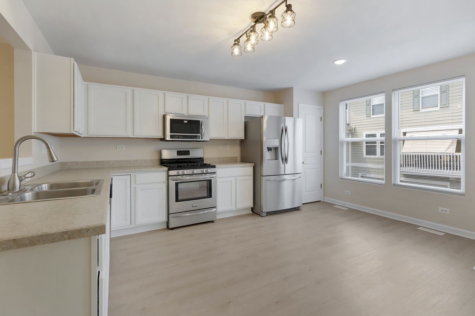 2441 Emily Lane