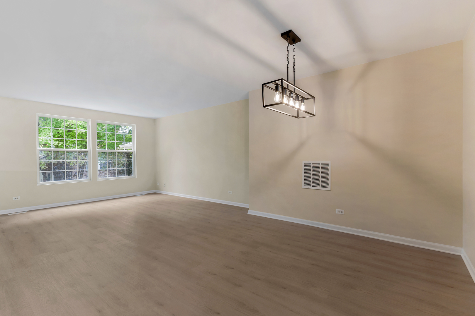 2441 Emily Lane