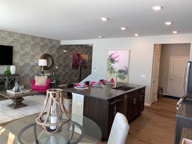 931 Shagbark Lane Unit: 702