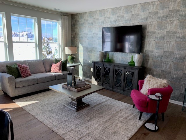 931 Shagbark Lane Unit: 702