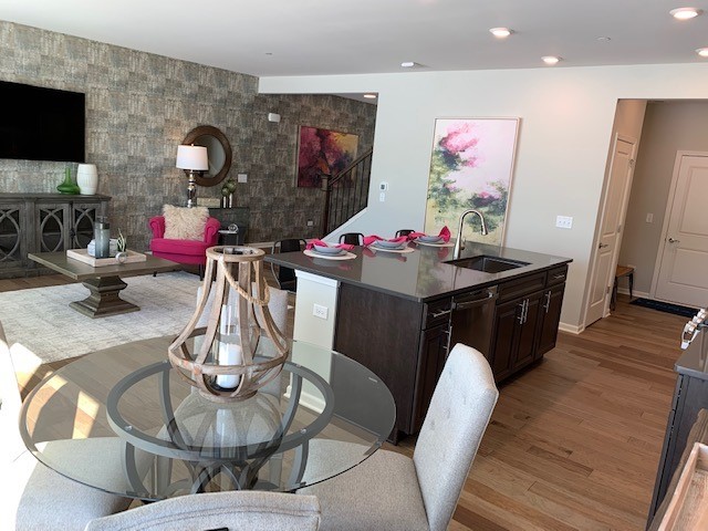 931 Shagbark Lane Unit: 702