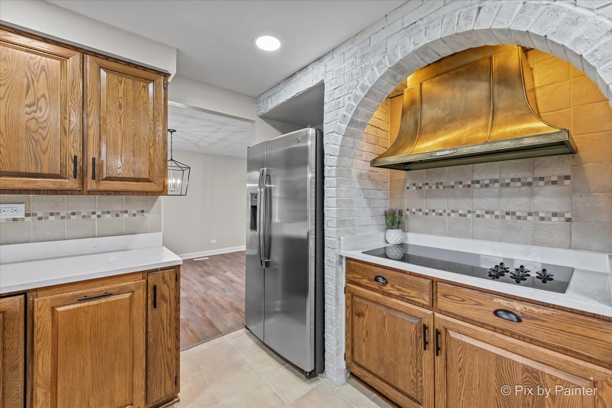 415 Laconia Lane