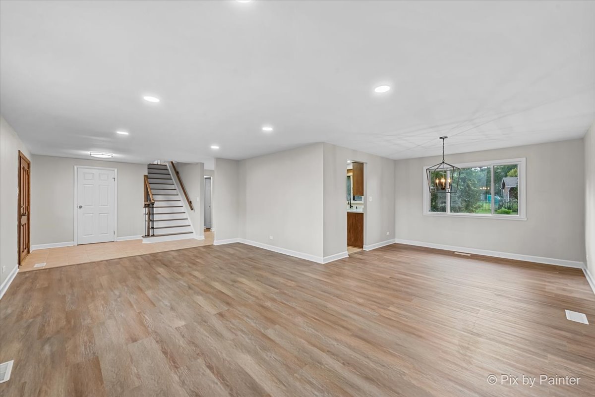 415 Laconia Lane
