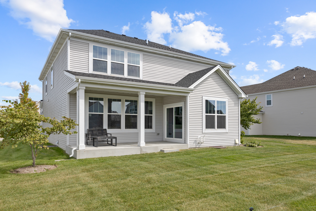 16052 S Longcommon Lane