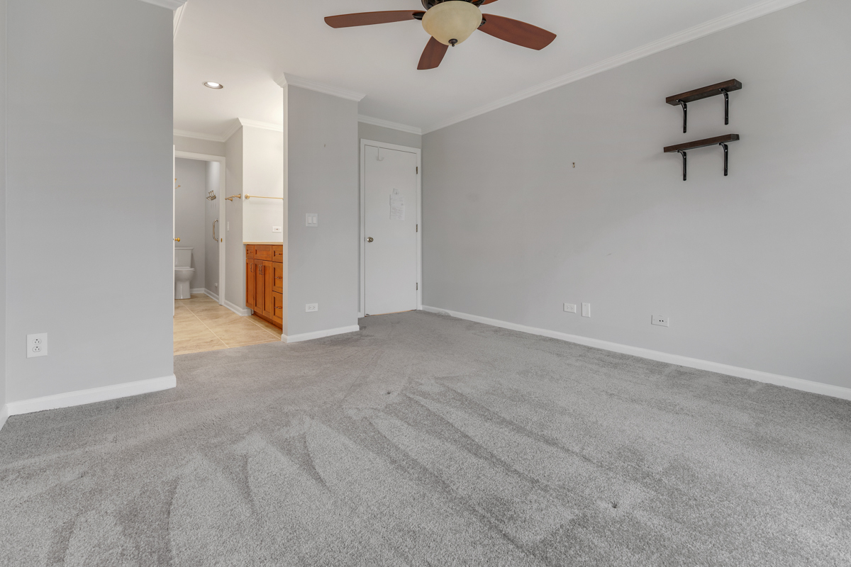 540 Biesterfield Road Unit: B315