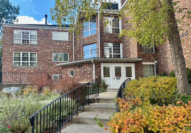 540 Biesterfield Road Unit: B315