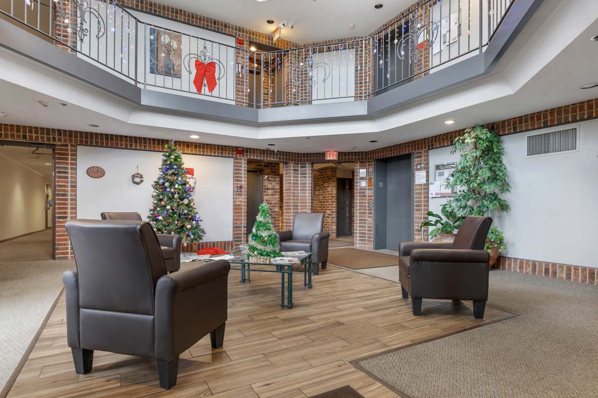 540 Biesterfield Road Unit: B315