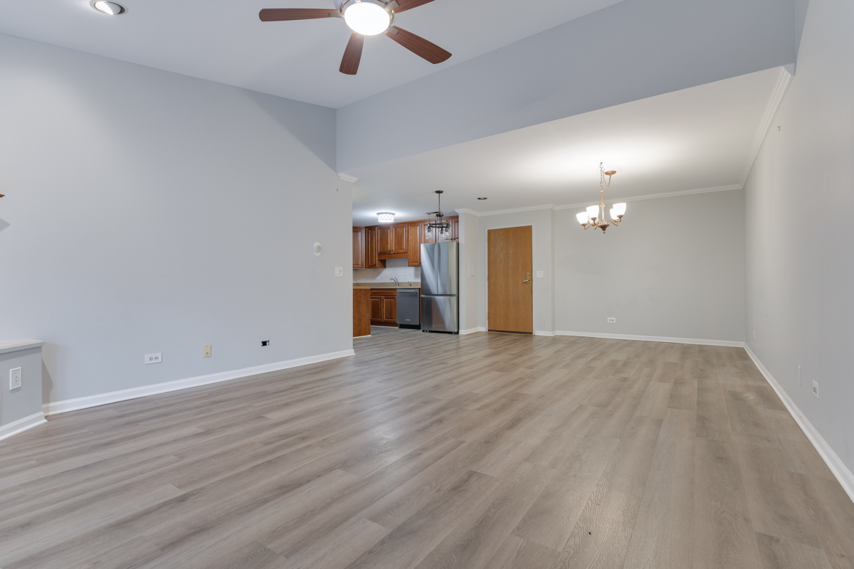 540 Biesterfield Road Unit: B315