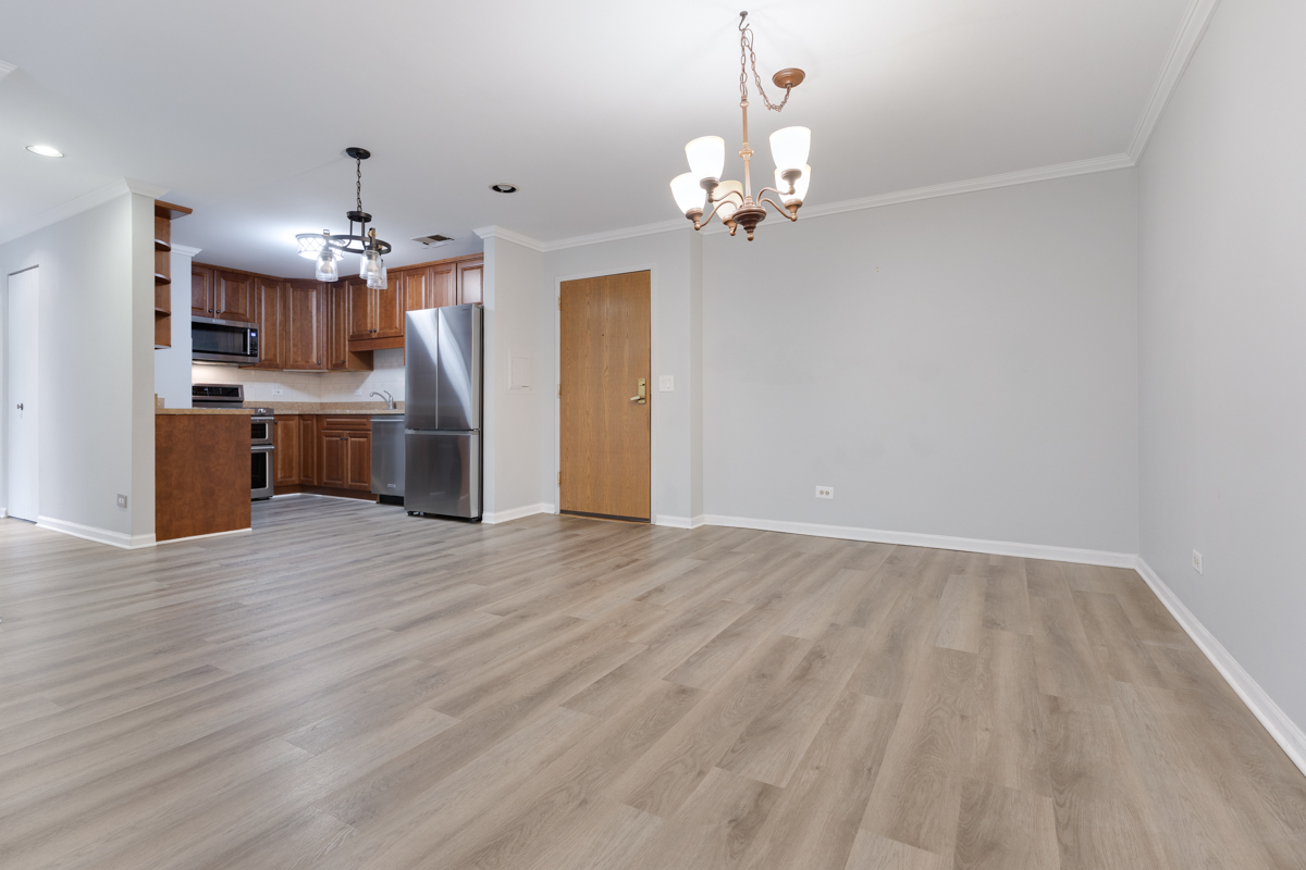 540 Biesterfield Road Unit: B315