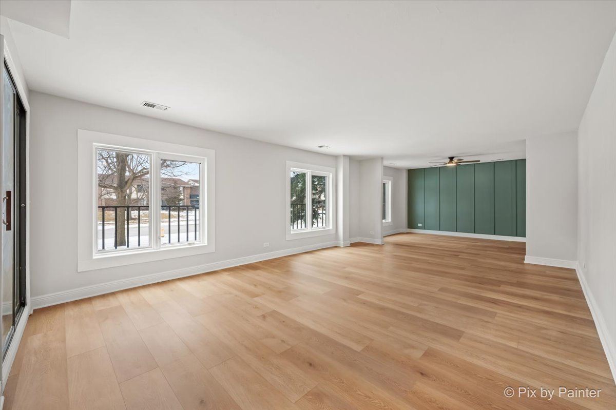 453 Raintree Drive Unit: 1H