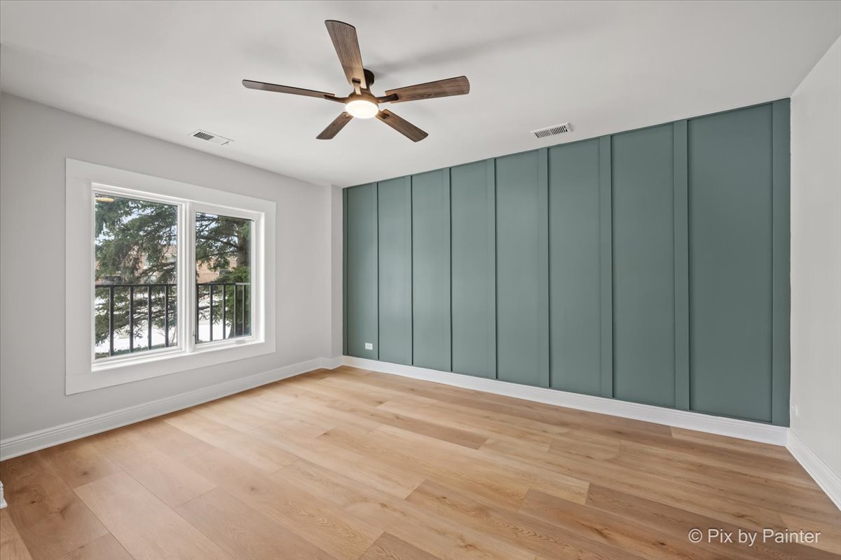 453 Raintree Drive Unit: 1H