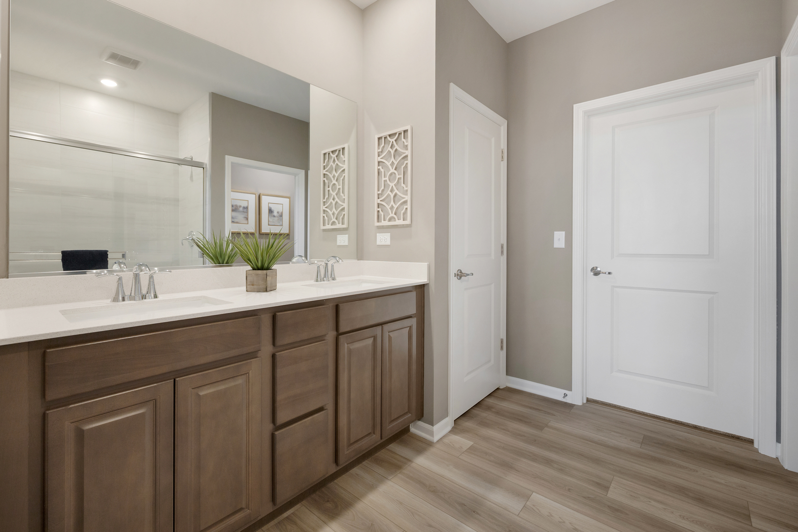 12091 Chandra Circle