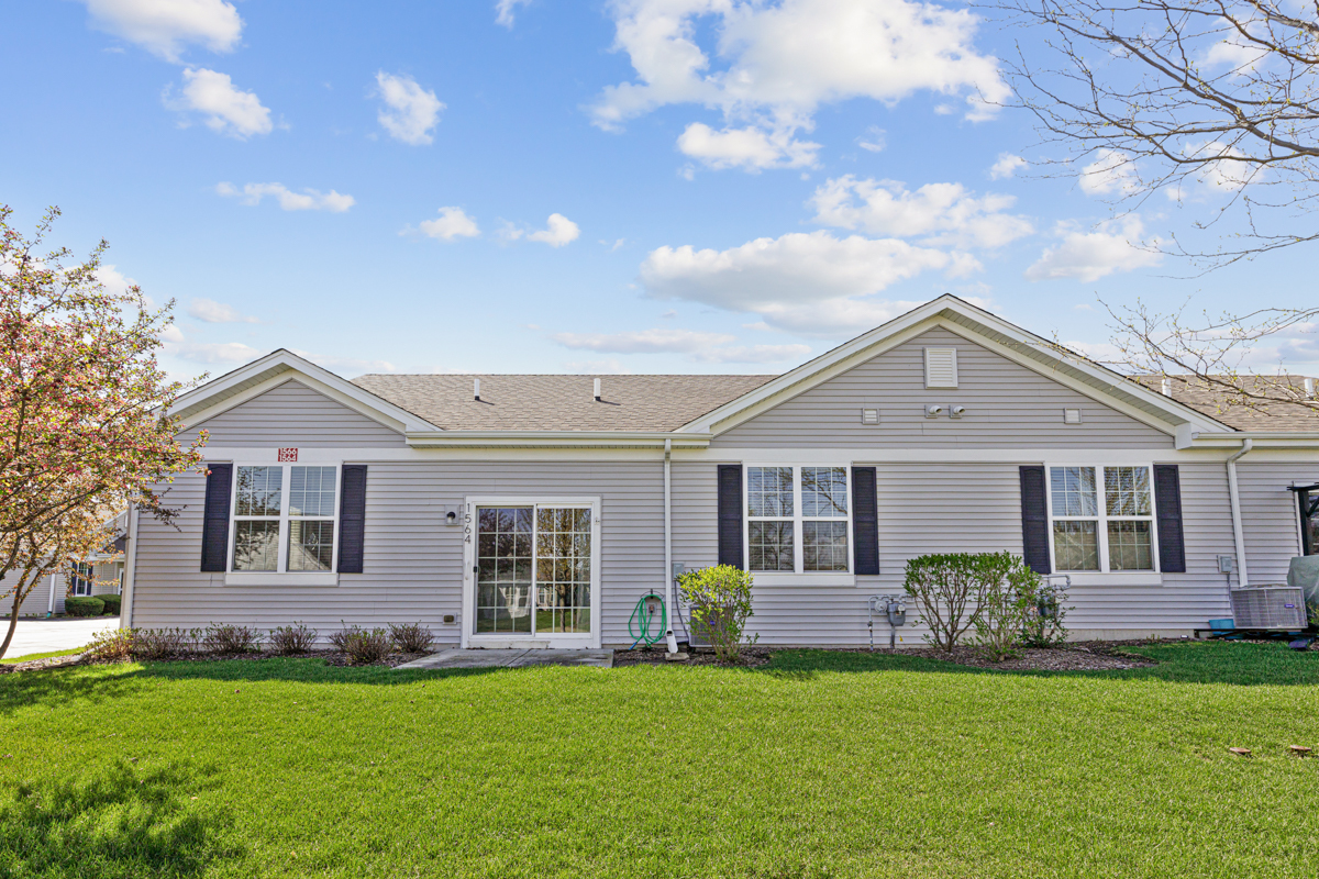 1564 Hannah Lane
