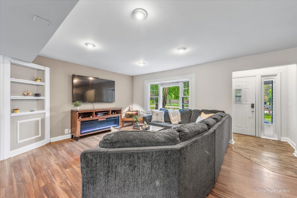 39W030 POPLAR Lane