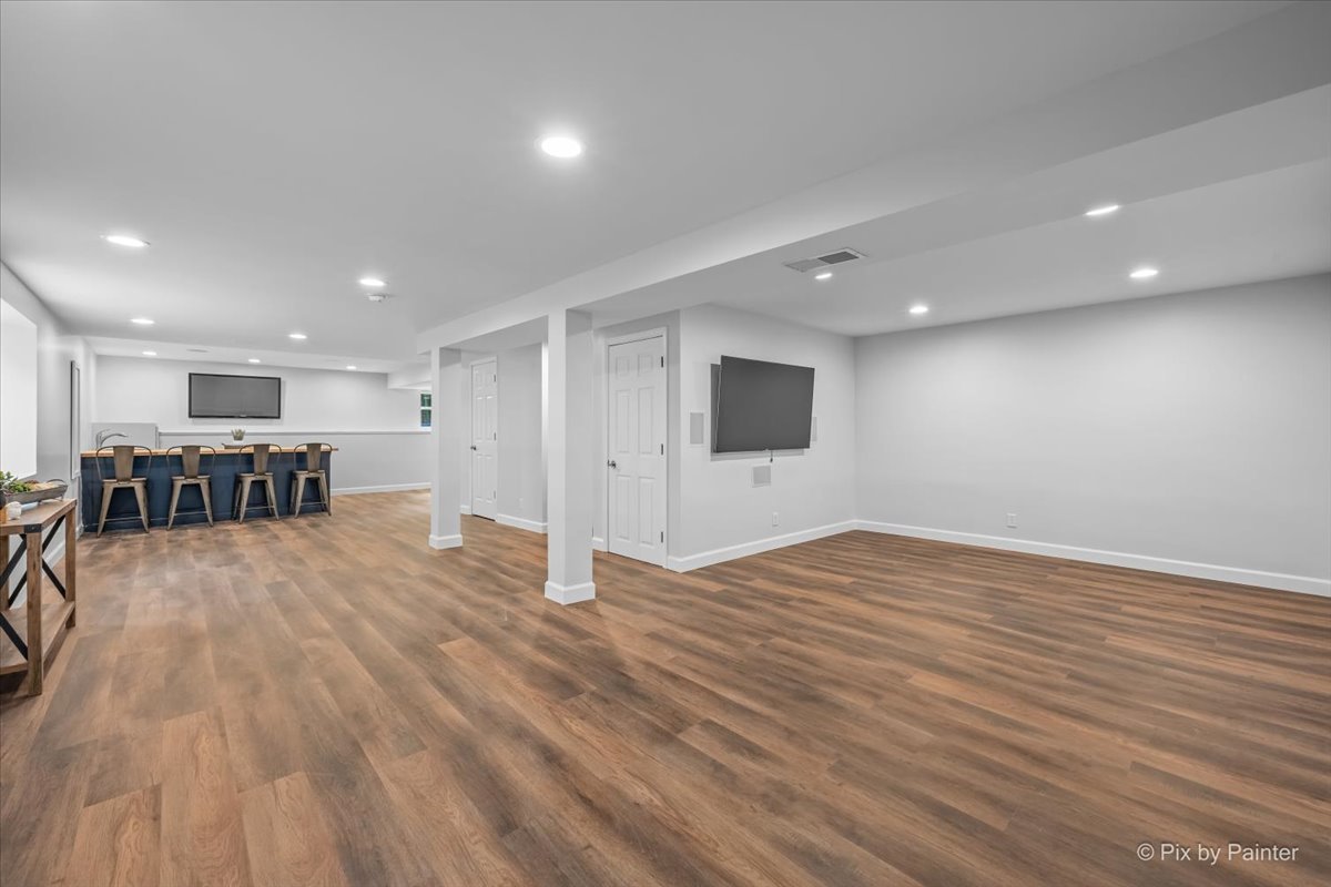 406 Mooresfield Street