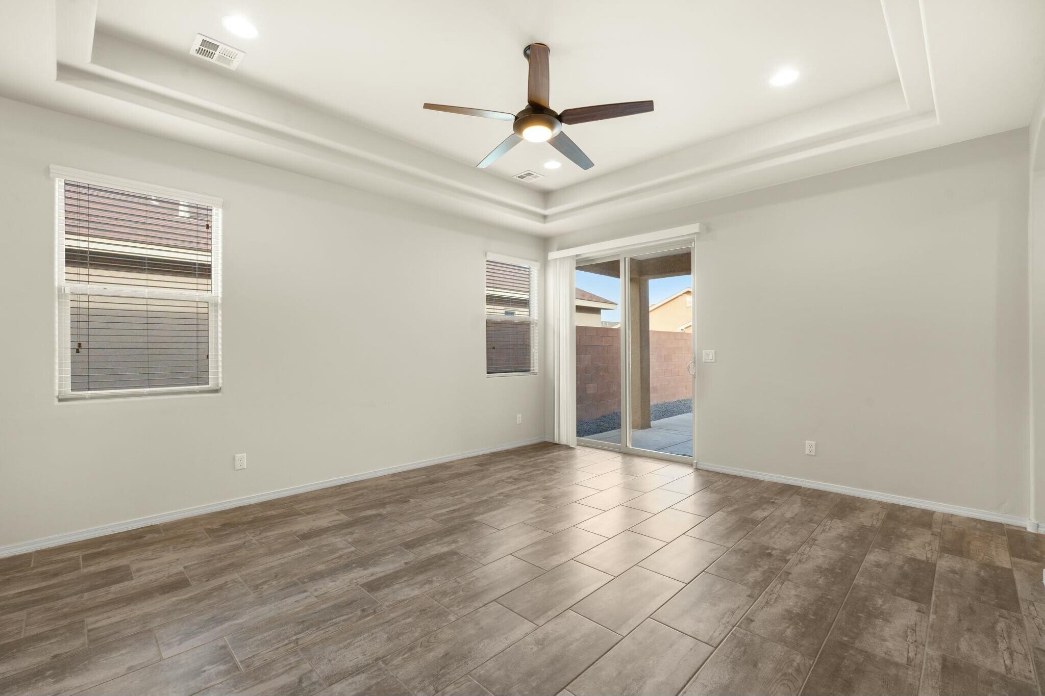 6325 KESTREL Drive NE