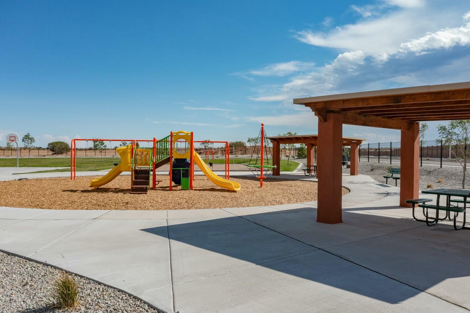 6325 KESTREL Drive NE