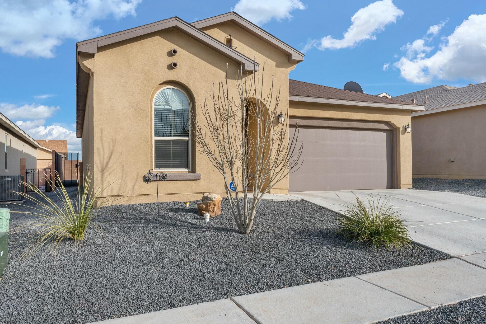 6325 KESTREL Drive NE