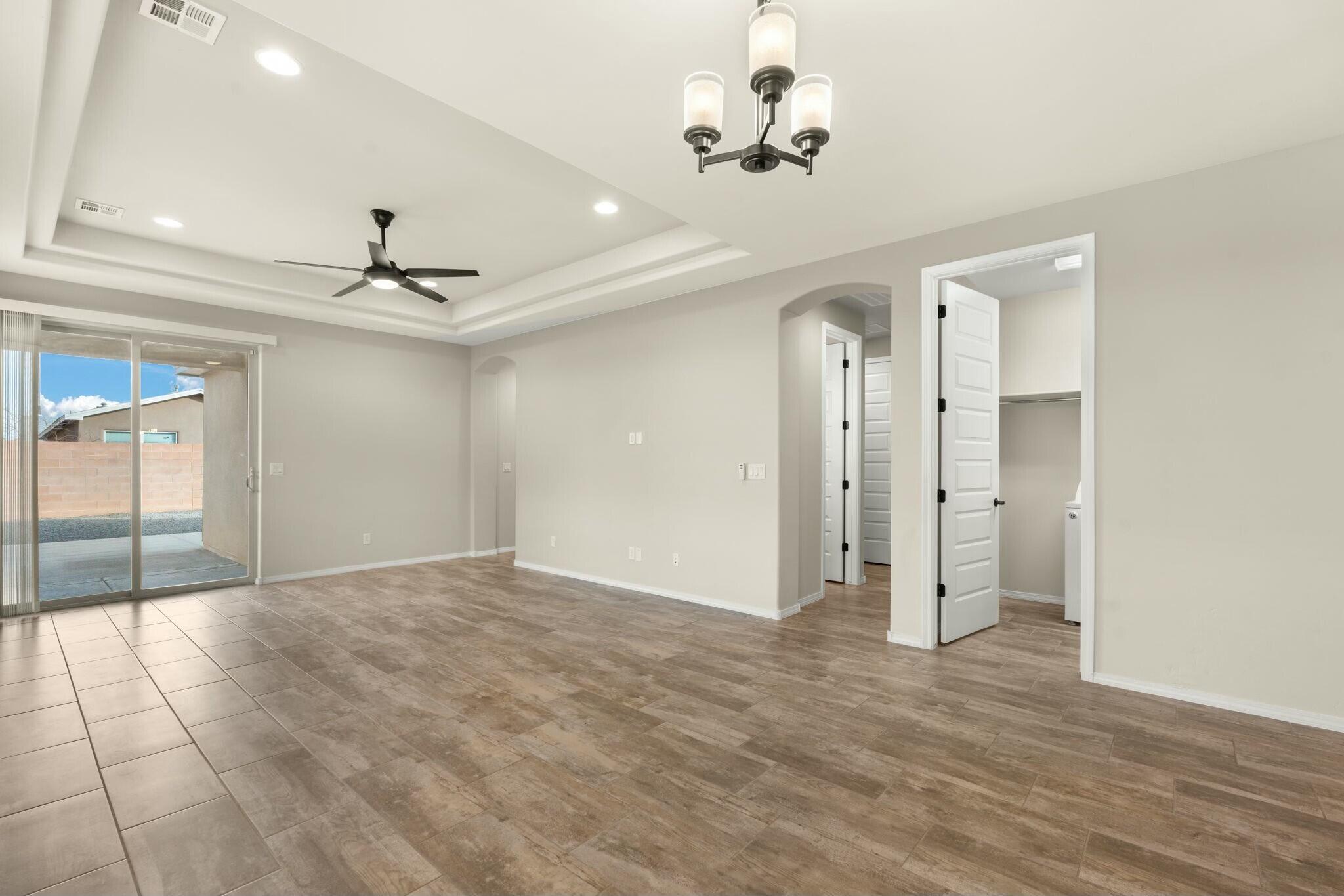 6325 KESTREL Drive NE