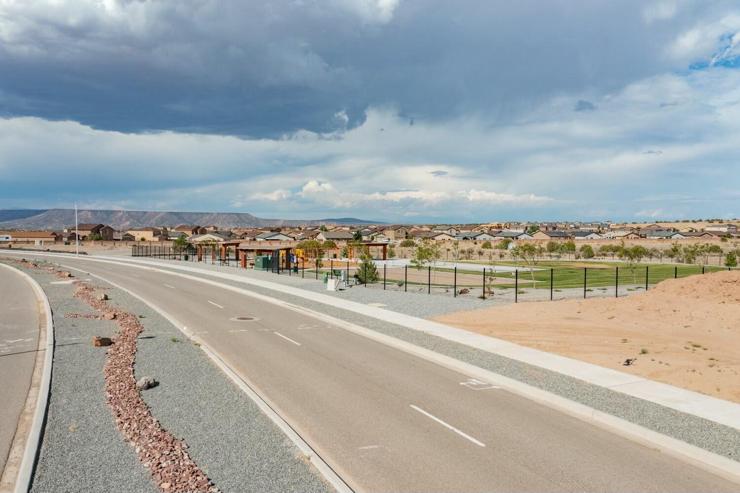 6325 KESTREL Drive NE