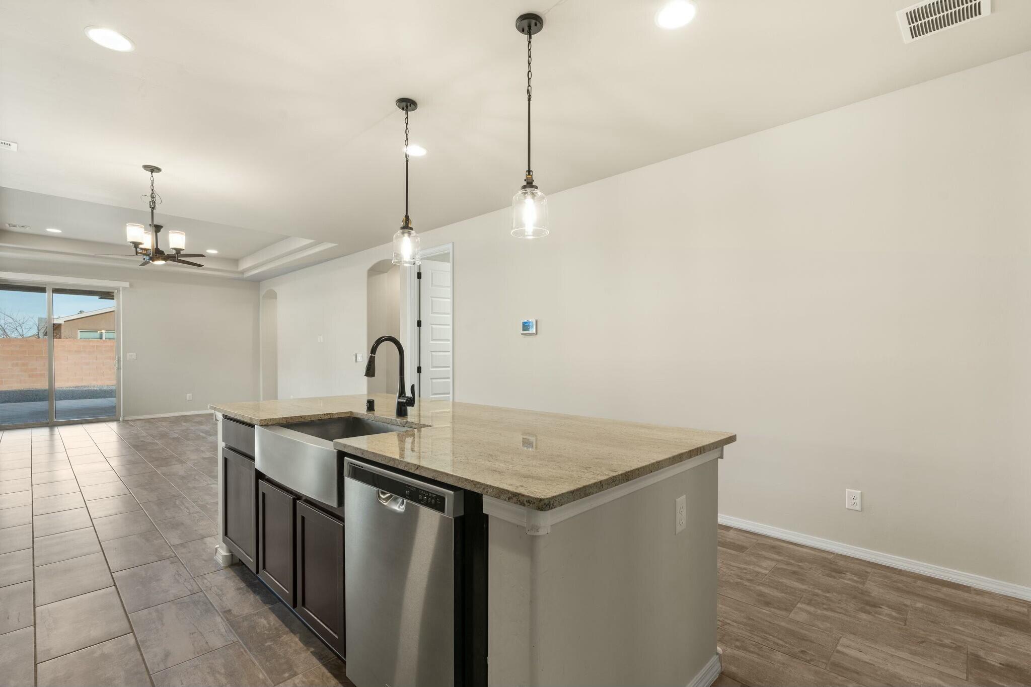 6325 KESTREL Drive NE