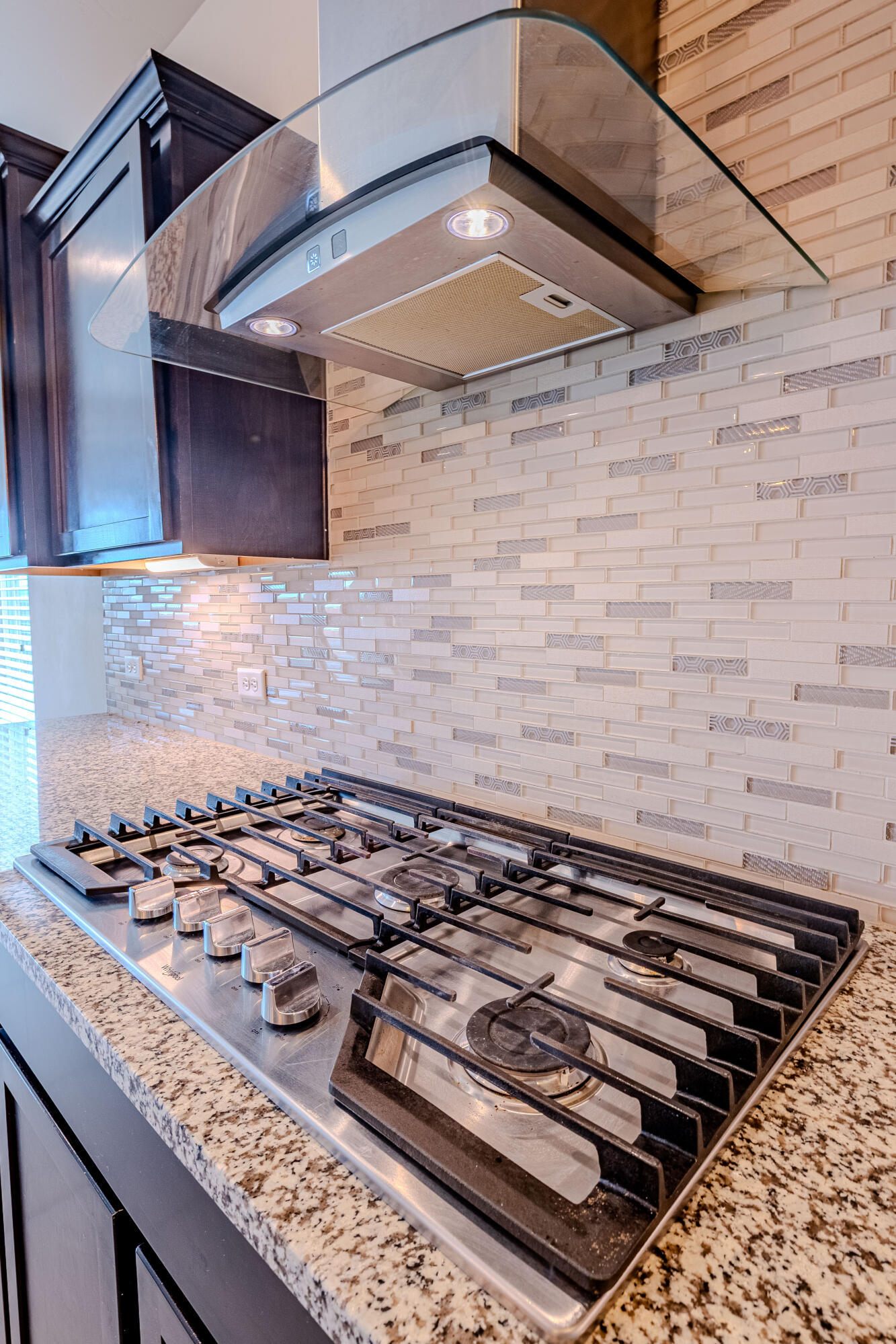 4289 CROWNED EAGLE Loop NE