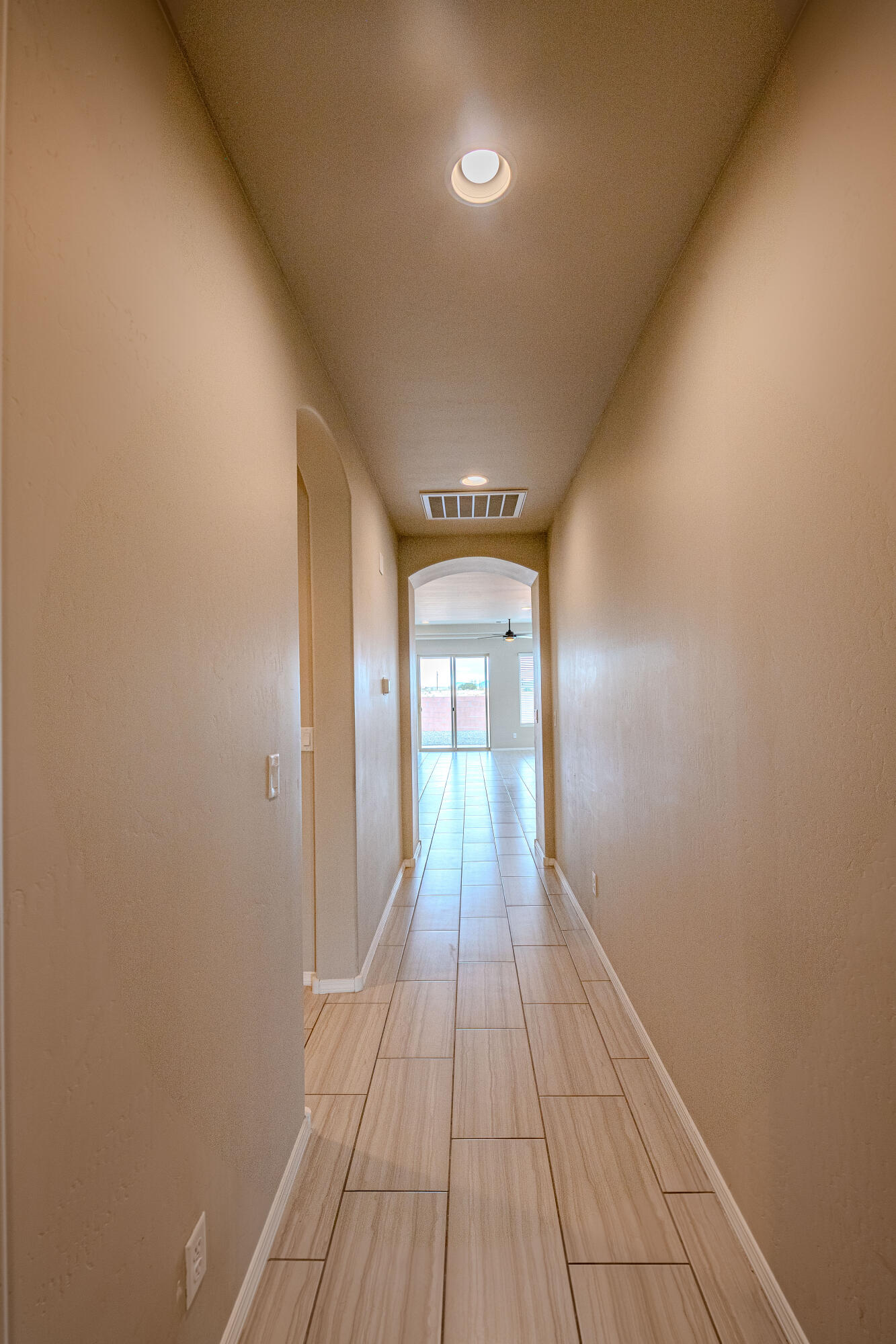 4289 CROWNED EAGLE Loop NE