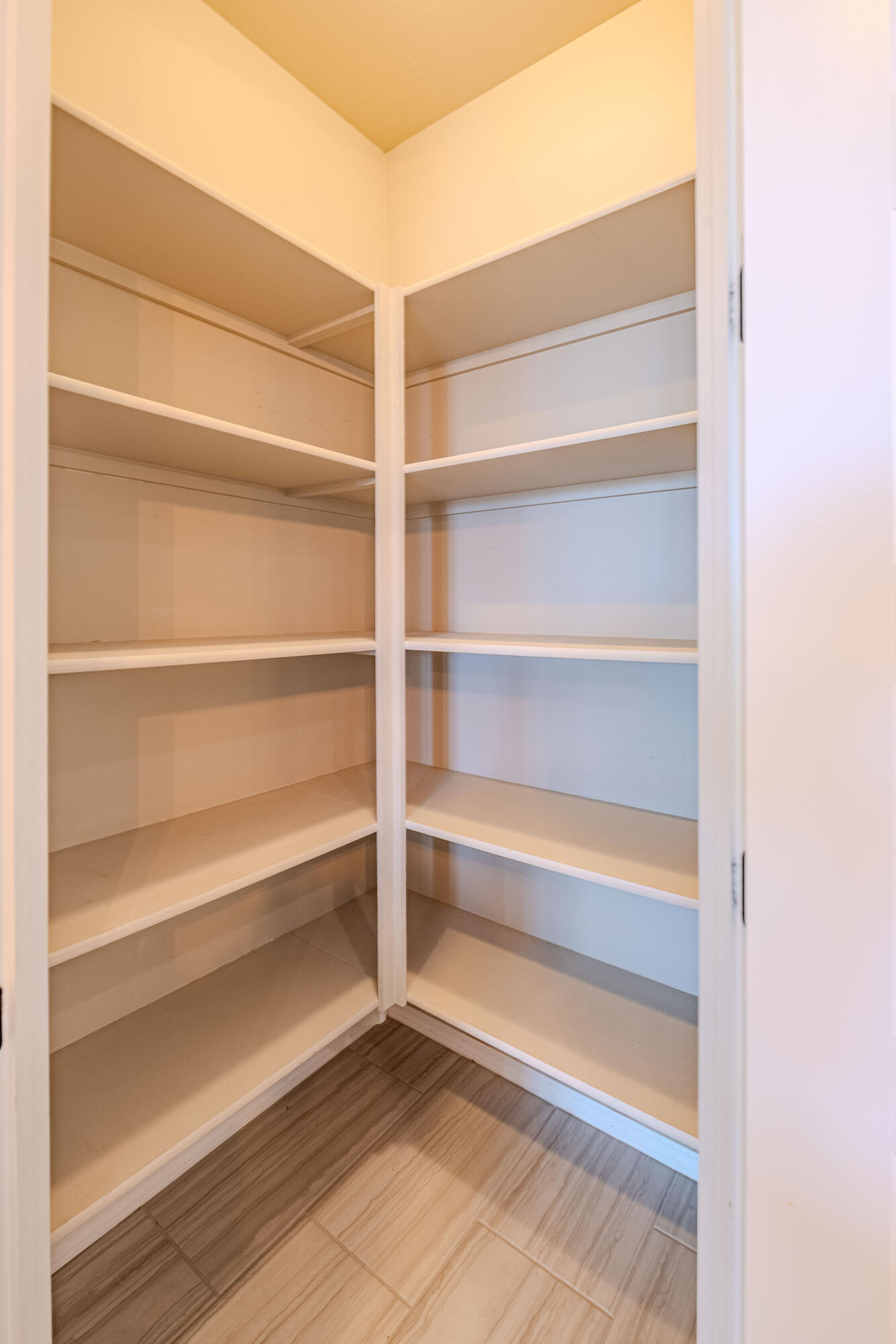 4289 CROWNED EAGLE Loop NE