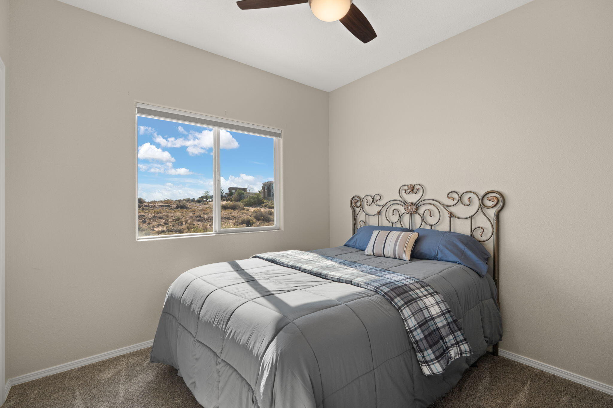 1296 MONTERREY Road NE